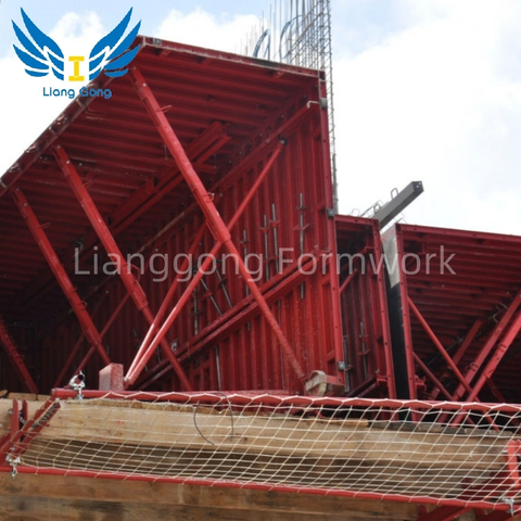Pembinaan Formwork Terowong untuk Bangunan Slab House